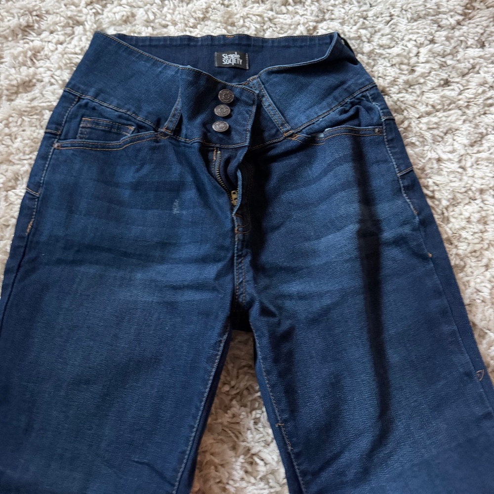 High Rise Dark Blue simple Society, three buttoned, cute Women's Jeans the perfe